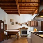 Best Location W/ Breathtaking Views Chic Palace
