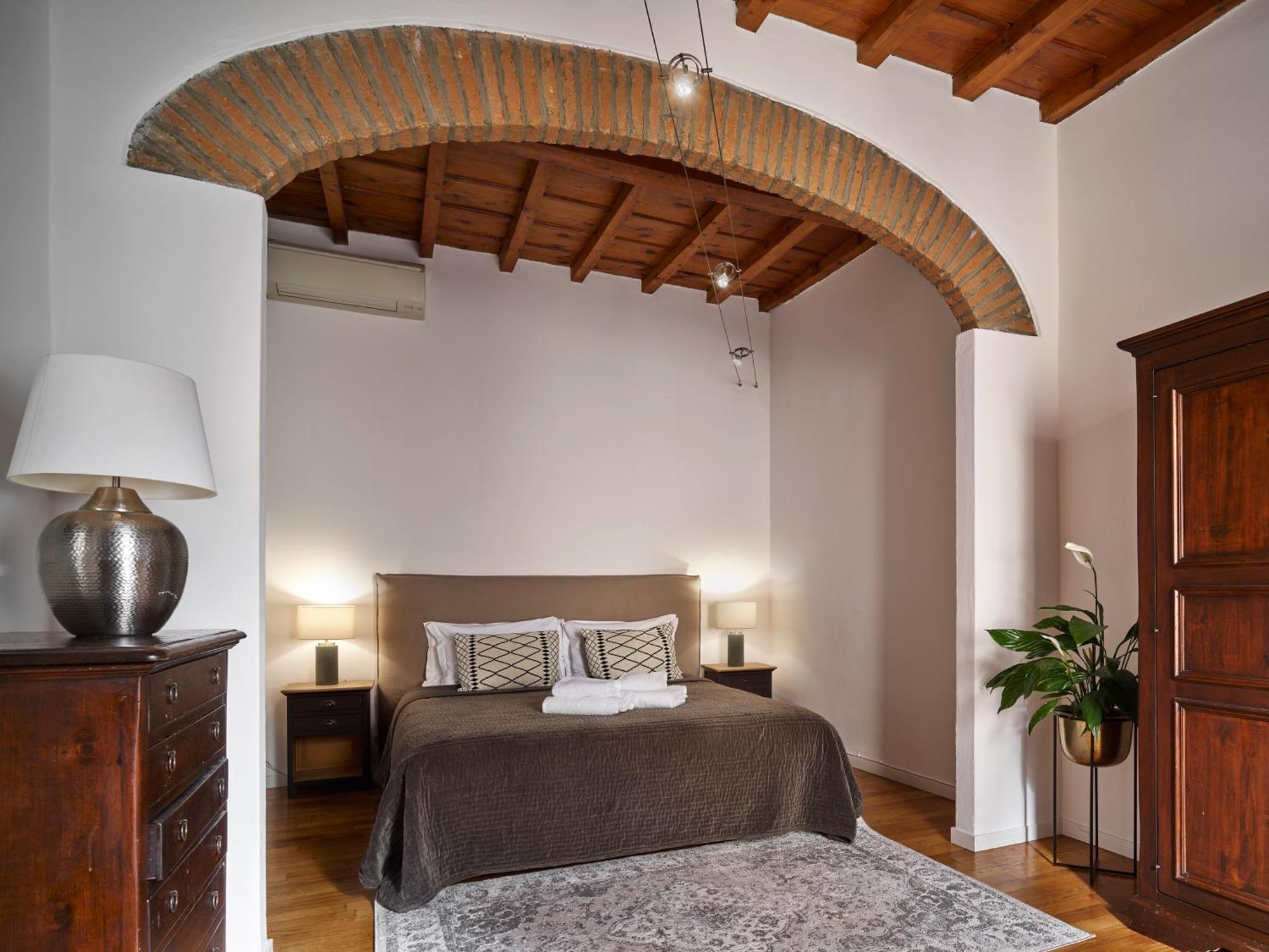 Appartement Location W/ Breathtaking Views Chic Palace Florence